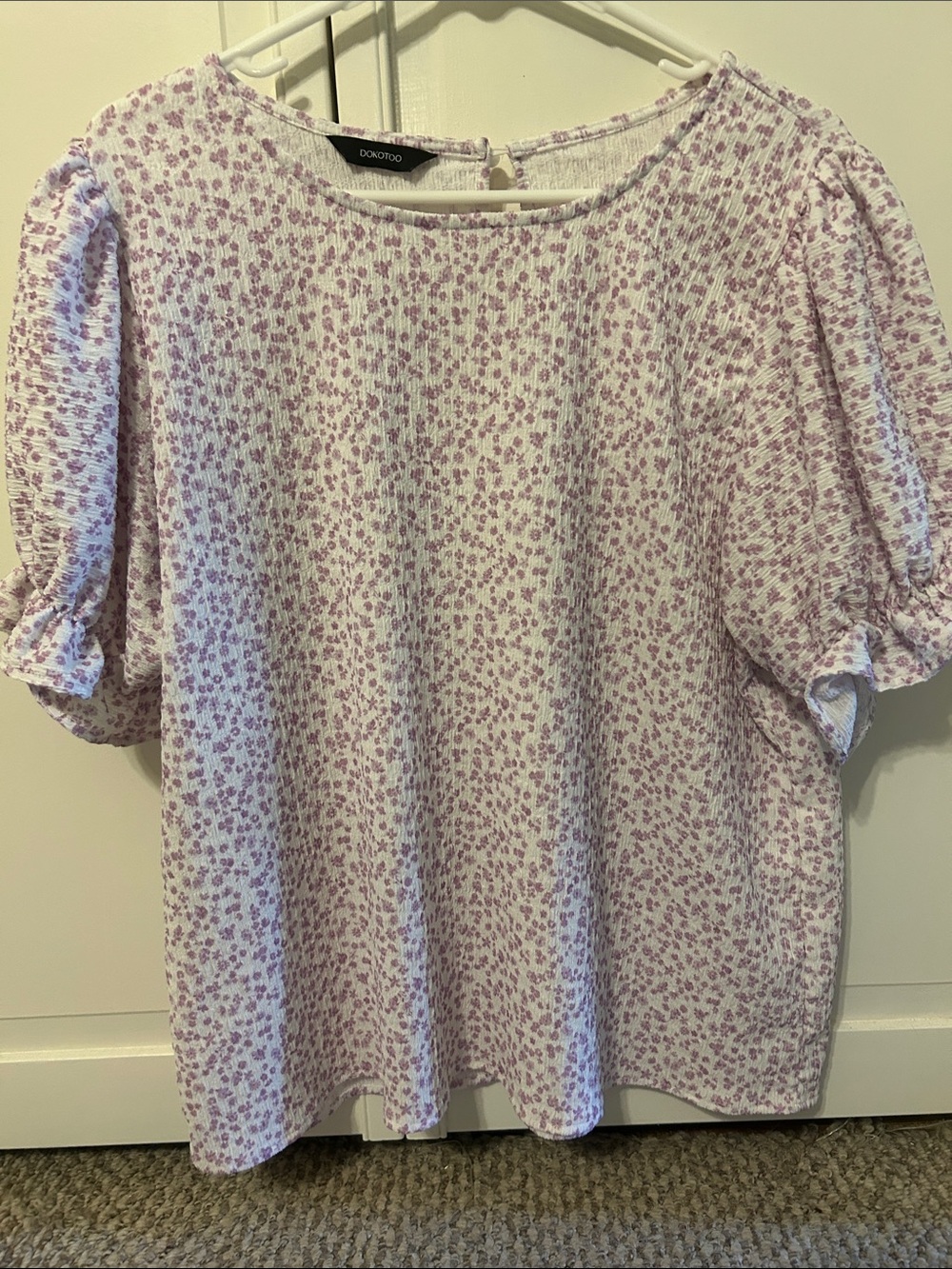 Ditsy Lavender Puff Sleeve Blouse by Doxxooo